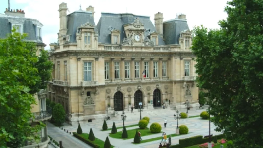 Hôtel de Ville Neuilly-sur-Seine © 