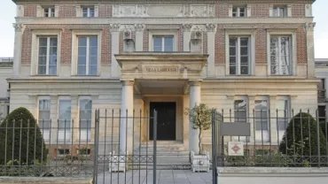 Villa Thouret Neuilly-sur-Seine © 