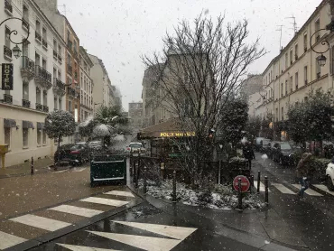La rue de Longchamp sous la neige